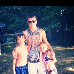 Meet your Posher, Olyvea